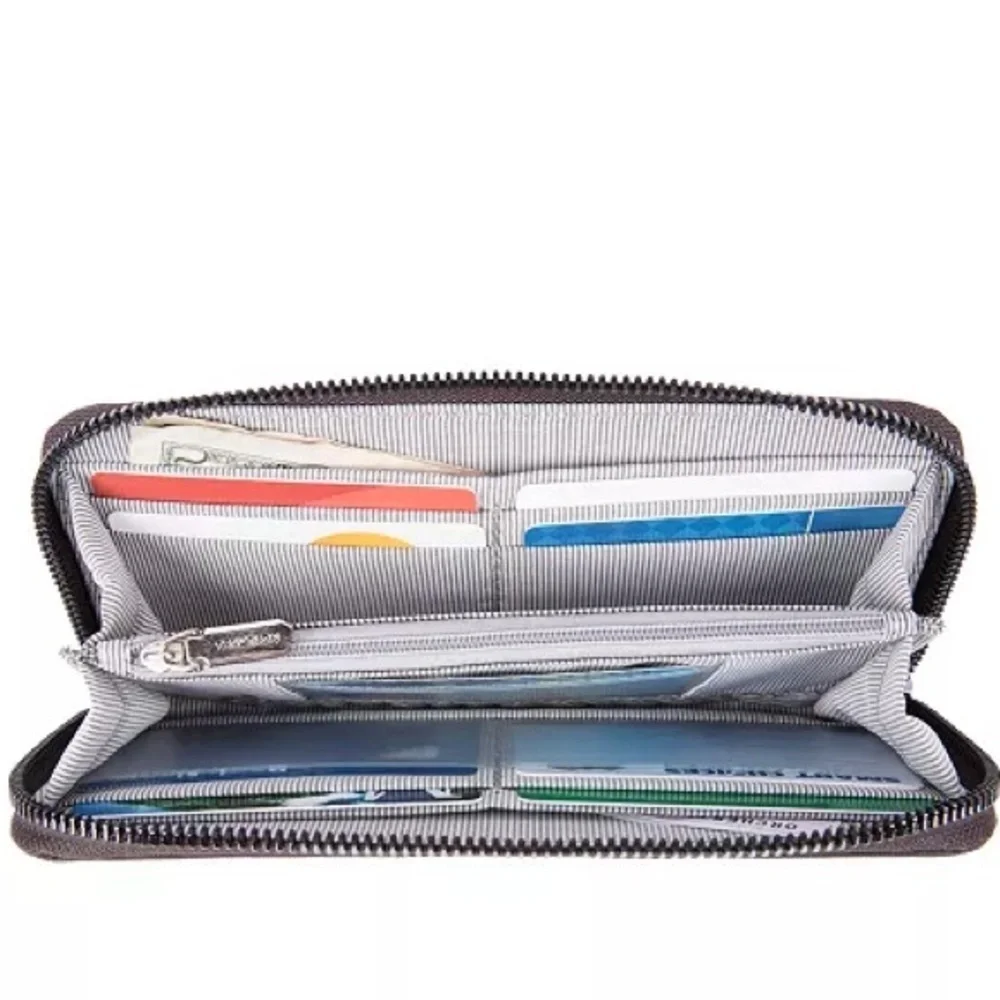 Travelon RFID Blocking Zip Wallet bag